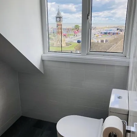 Marine Boathouse View Apartment Skegness Exterior photo