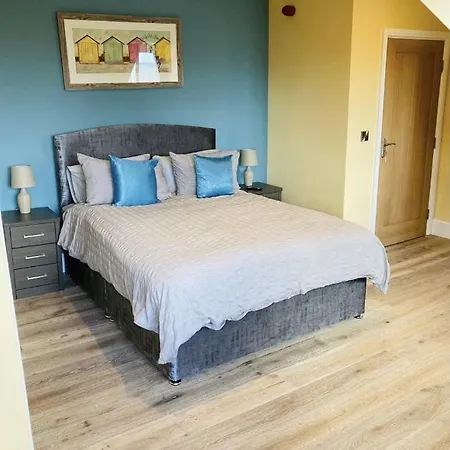 Marine Boathouse View Apartment Skegness Exterior photo